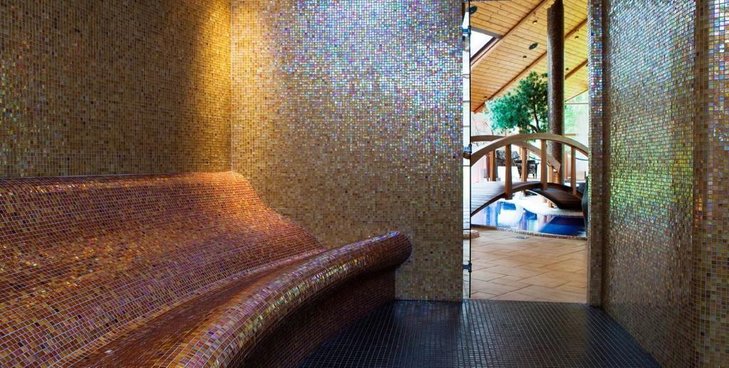 Отель Nova Park Conference Knivsta  Экстерьер фото